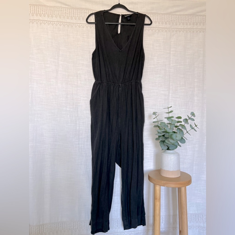Universal thread v-neck open back jumpsuit